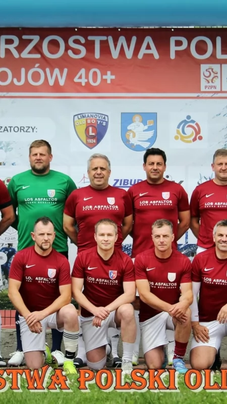 LOS Asfaltos Sucha Beskidzka z ambitną walką na Mistrzostwach Polski Oldbojów +40 w Łącku