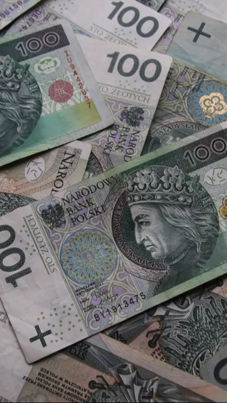 Przepaść w zarobkach... Pensje rosną, ale nie wszyscy odczuwają to tak samo