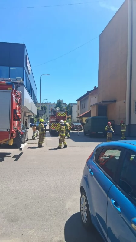 Interwencja straży pożarnej na osiedlu Tysiąclecia w Makowie Podhalańskim