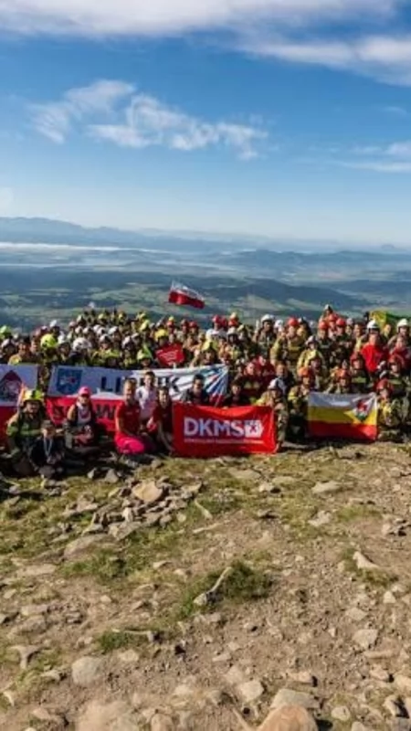 Blisko 2000 strażaków w pełnym umundurowaniu wyruszy na Śnieżnik. Wśród uczestników są załogi z powiatu suskiego