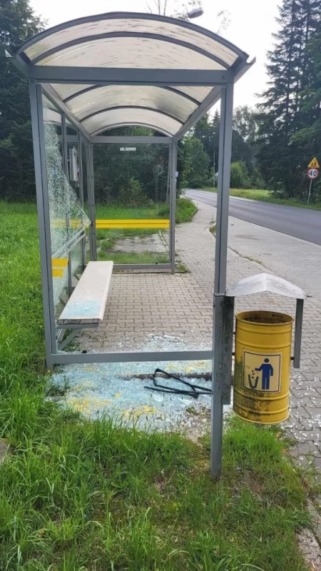 Akt wandalizmu w Jordanowie