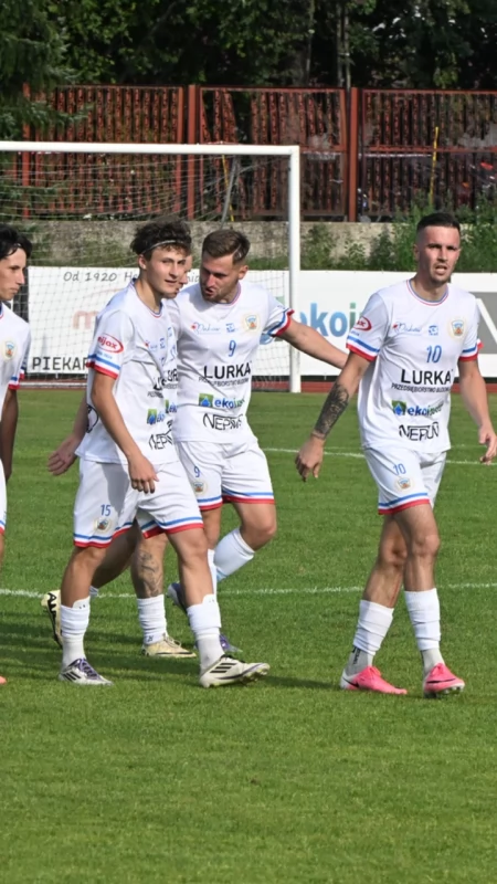 Puchar Polski: Ale passa Halniaka! Makowianie w półfinale Pucharu Polski