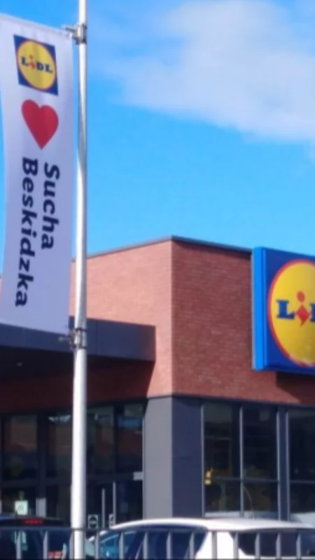 Biedronka i Lidl testują system bez biletów na parkingach. Kiedy dotrze do powiatu suskiego?