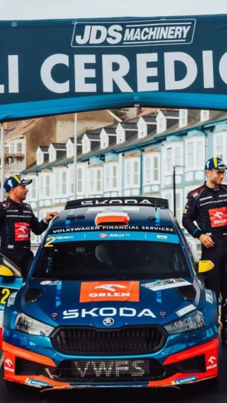 Miko Marczyk i Szymon Gospodarczyk na podium Rajdu Ceredigion