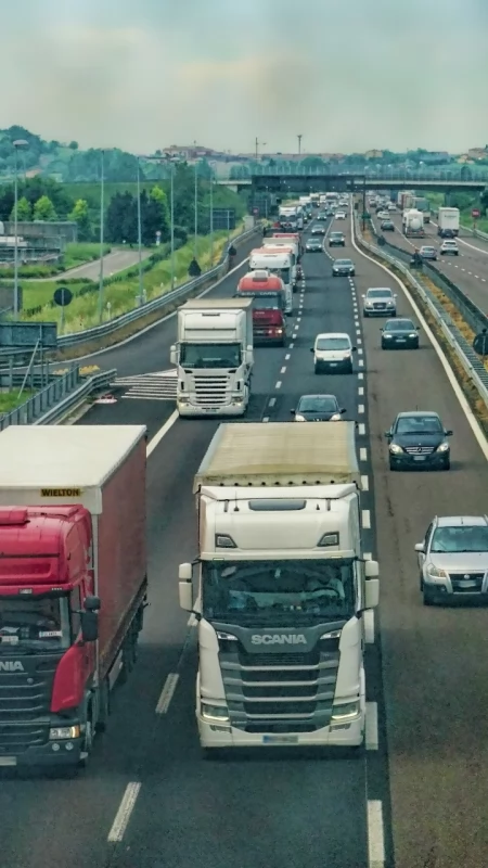 Jedziesz w stronę Węgierskiej Górki i Zwardonia? Do końca października dolicz dodatkowe minuty