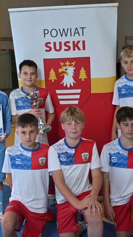 Puchar i mistrzostwo powiatu dla uczniów z Makowa Podhalańskiego