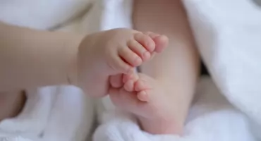 Johnson & Johnson pod ostrzałem. Azbest w pudrze dla dzieci?