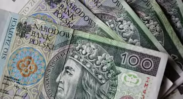 Powiat suski przeczy stereotypom. Tu kobiety wygrywają z mężczyznami w zarobkach