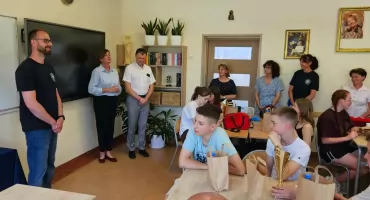 Zawody z udzielania pierwszej pomocy w LO w Suchej Beskidzkiej. Kto wygrał?