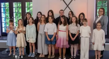Muzyczne „dziękuję” dla mam. Wzruszający koncert uczniów Ogniska Muzycznego „Allegro”