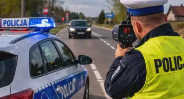 Długi weekend na drogach. Policja apeluje o rozwagę i przypomina niepokojące statystyki