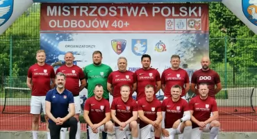 LOS Asfaltos Sucha Beskidzka z ambitną walką na Mistrzostwach Polski Oldbojów +40 w Łącku