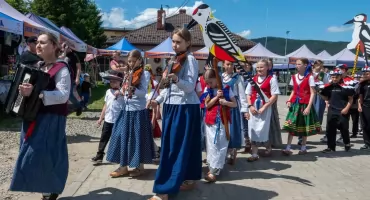 Stryszawa znów pachniała drewnem i tradycją. 29. Święto Zabawki Ludowej za nami