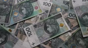 Przepaść w zarobkach... Pensje rosną, ale nie wszyscy odczuwają to tak samo