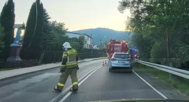 Interwencja strażaków w Skawicy. Utrudnienia w ruchu
