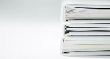 Na czym polega profesjonalna usługa niszczenia dokumentów?