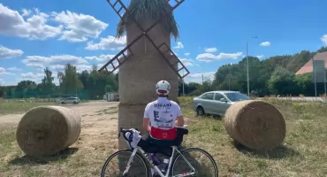 1800 km w szczytnym celu. Grzegorz Bogdanik wyruszył w trasę dla Doriana