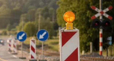 Dwa tygodnie zakorkowanej Stryszawy? Ruszył remont kluczowego przejazdu kolejowego