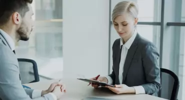 Rozmowa z audytorem ISO – jak przygotować pracowników do rzetelnego i partnerskiego udziału w audycie?