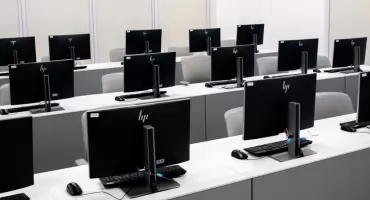 Jak zaprojektować stabilną i bezpieczną sieć komputerową w obiekcie?