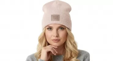 Czapka zimowa – jak wybrać model, który skutecznie ochroni przed mrozem?
