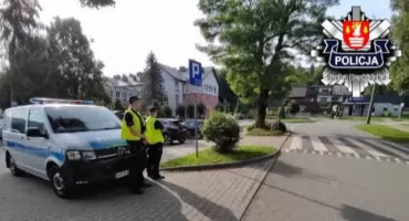 Pierwsze dni szkoły pod policyjnym nadzorem