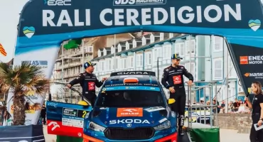 Miko Marczyk i Szymon Gospodarczyk na podium Rajdu Ceredigion
