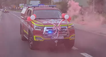 Nowy samochód dla OSP Maków Dolny. Strażacy podziękowali za wsparcie